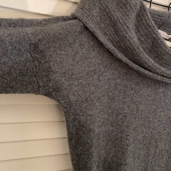 Athleta Charcoal Gray Cowl Neck Soft Cashmere Sweater - Picture 8 of 8